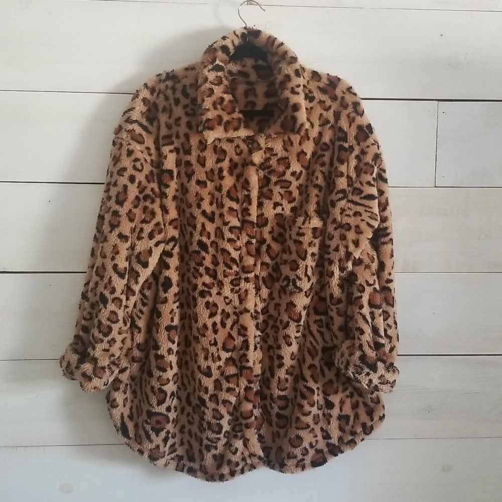 Leopard Print Faux Fur Jacket - Picture 5 of 6